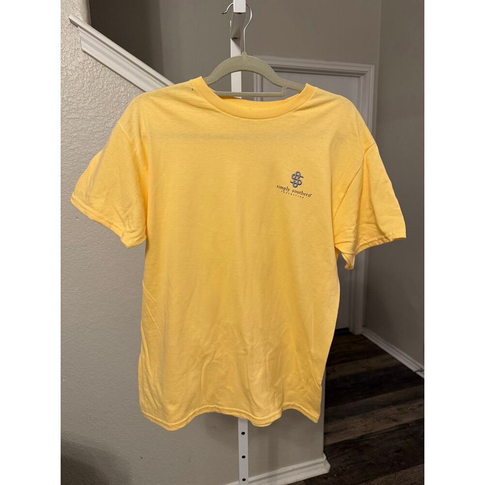 Simply Southern Yellow Dog Theme Graphic TEE Size Medium NWOT
